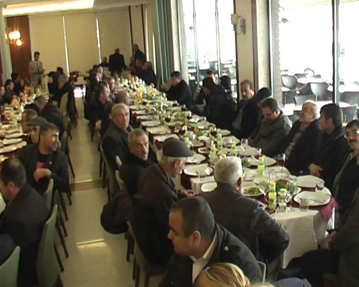 Anadolu Ereğli Güç Birliği Derneğinden  Muhtarlara Yemek