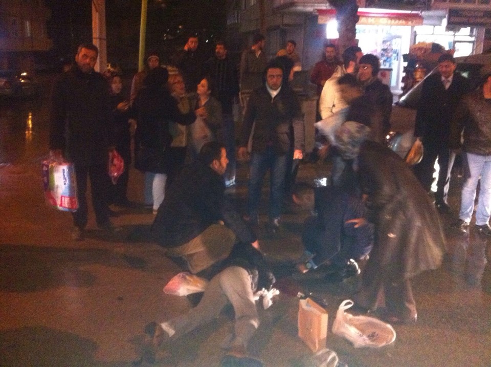 Motorsiklet Yayaya Çarptı  1 Yaralı