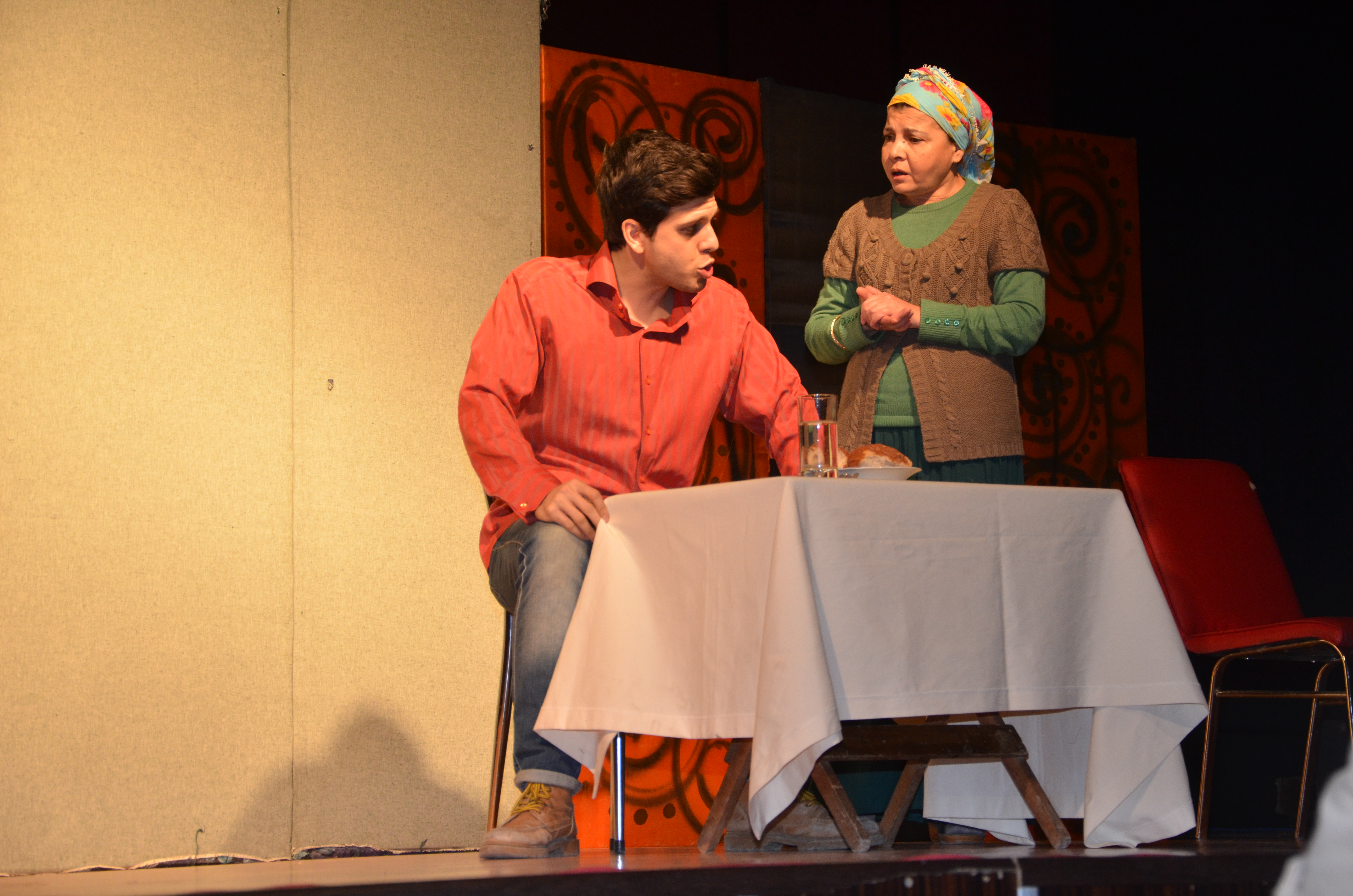 Topluma Tiyatrolu Mesaj