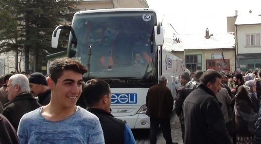 Umre’ye Dualarla Uğurlandılar