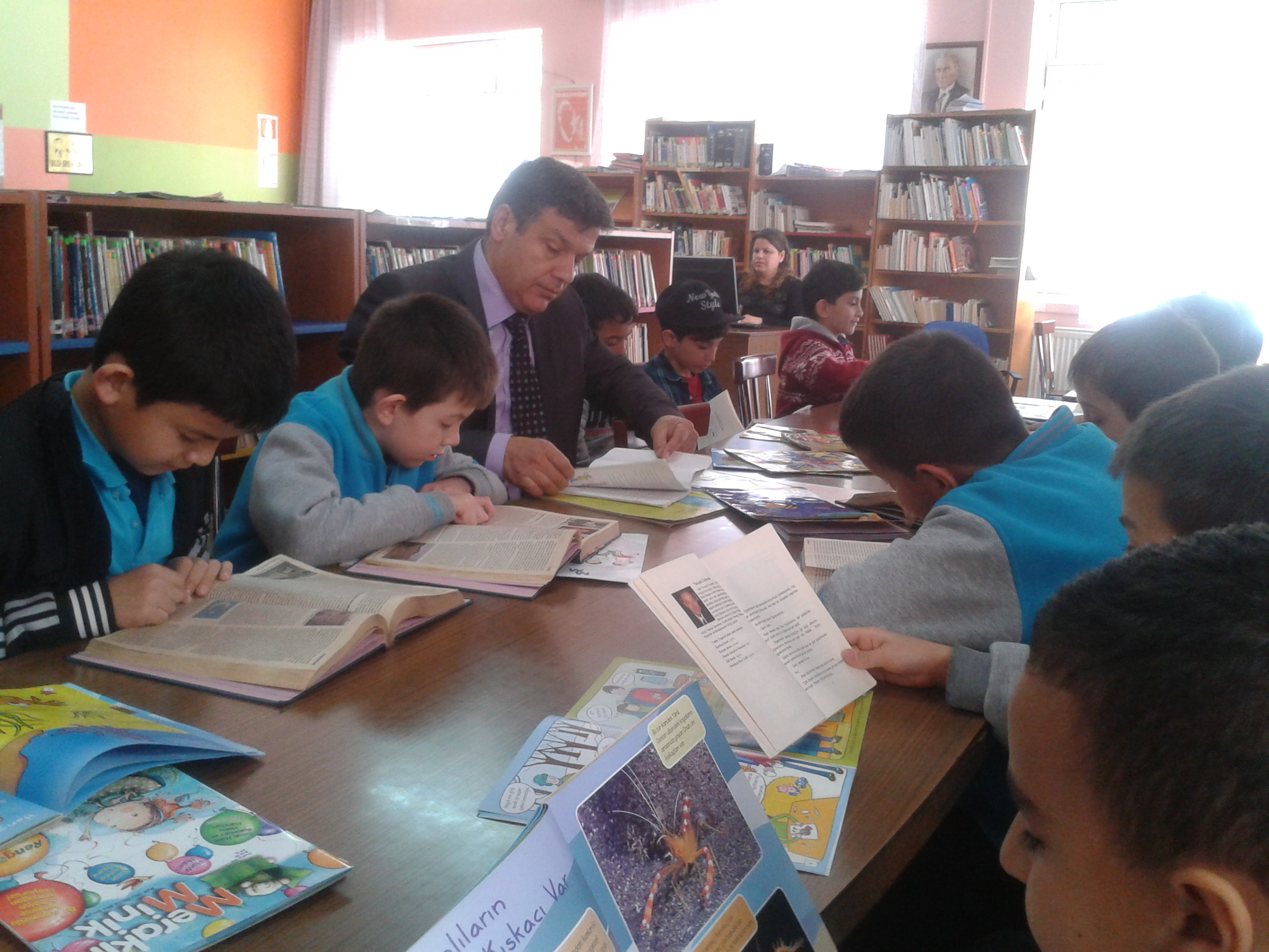 Öğrenciler Kütüphane Haftasını Kutladı