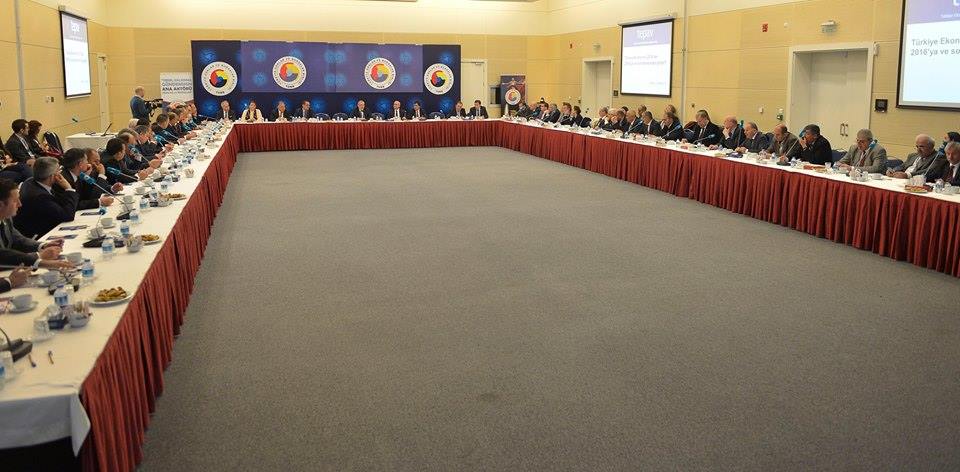 ÜNLÜ, TEPAV SUNUMUNA KATILDI