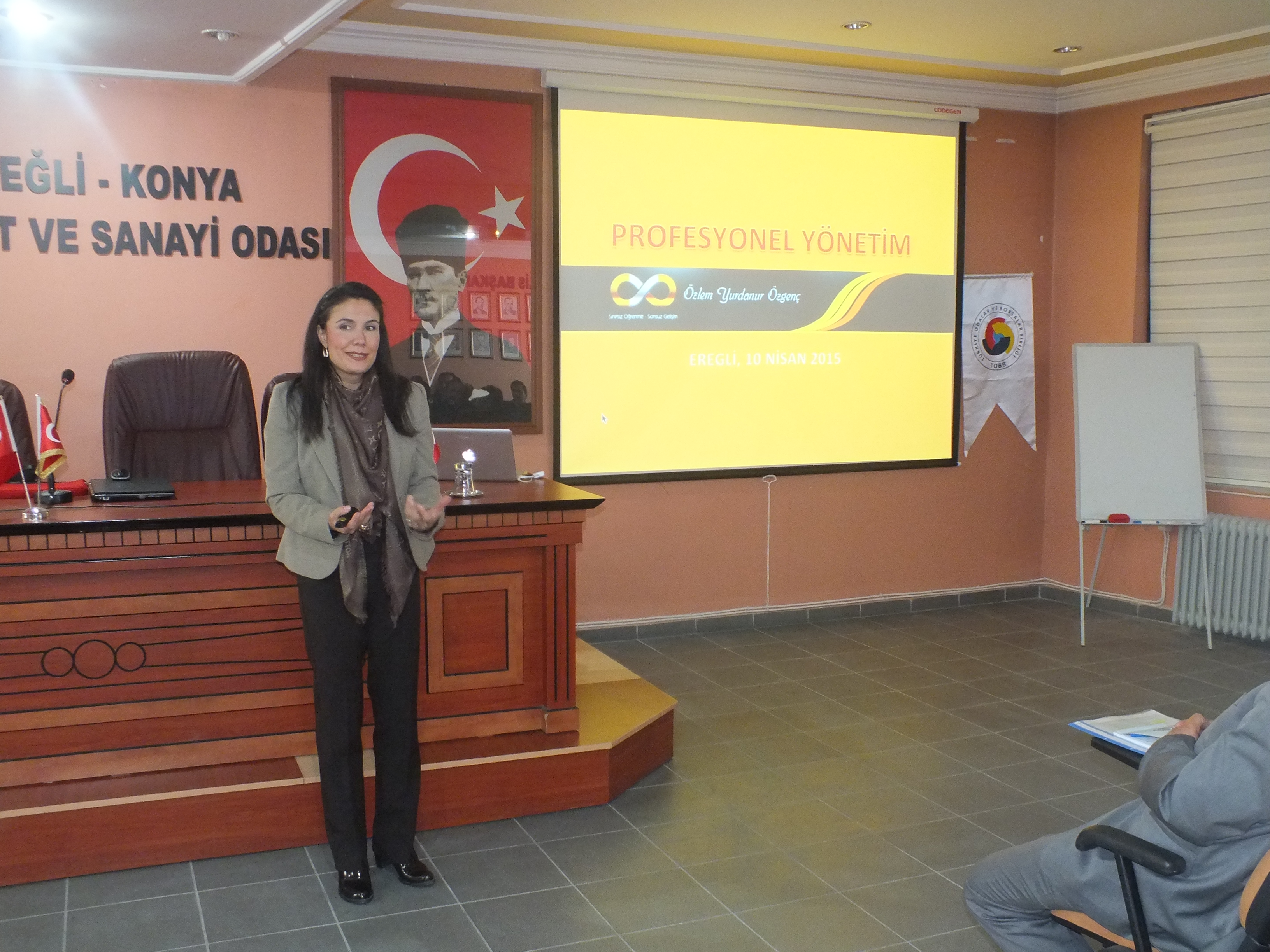 Ereğli Ticaret Odası, İş Hayatında Profesyonel Yönetim Semineri Düzenledi