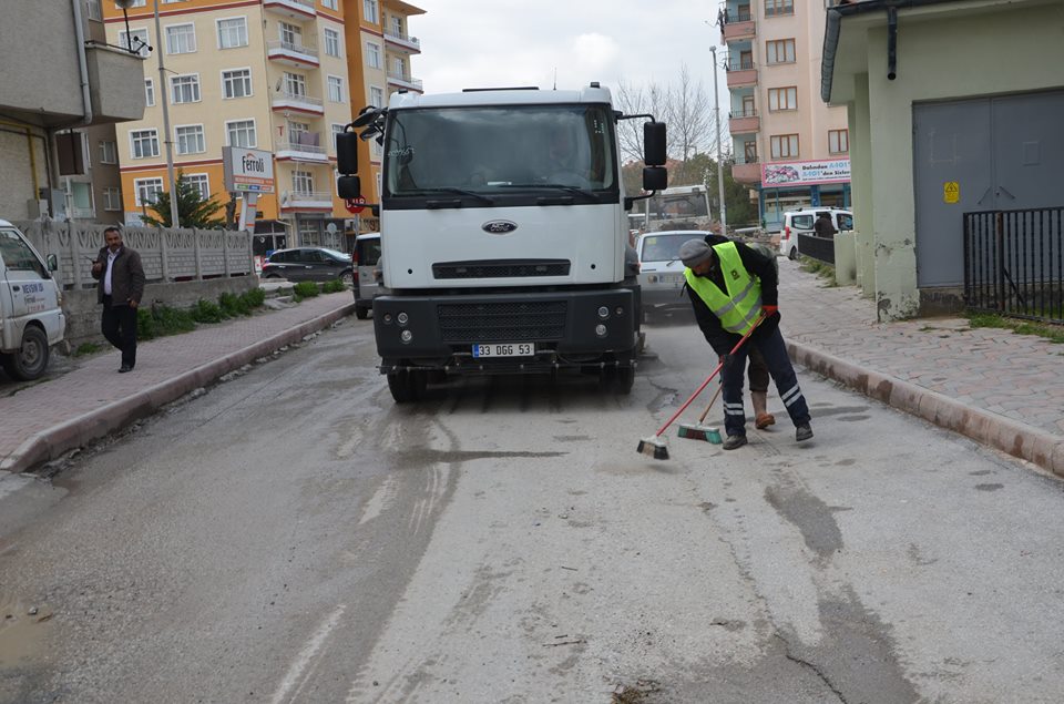 EREĞLİ SOKAK SOKAK TEMİZLENİYOR