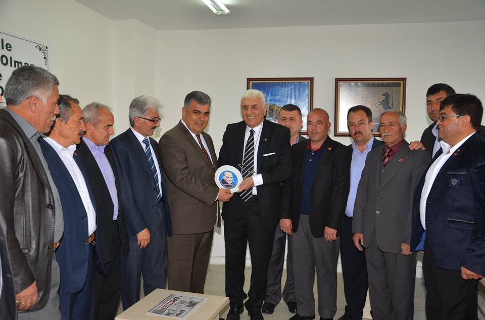 Özgüven, “Muhtarlar Devletin Temel Taşıdır”