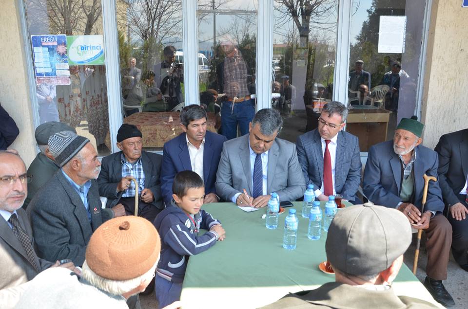 Özgüven’den Halı Saha Müjdesi
