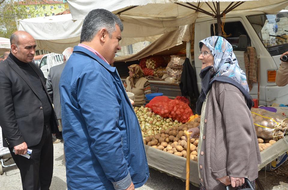 Özgüven’den Pazarcı Esnafına Ziyaret