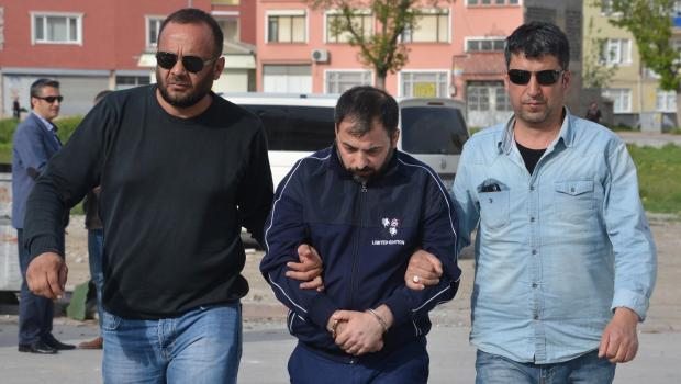 Ortağını Öldürdü, İnstagramdan Yakalandı