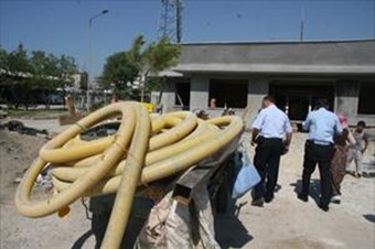 At Arabalı Hırsızlık Şüpelisi Yakalandı