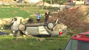 İKİ KARDEŞ, 196 METRE UÇAN OTOMOBİL’DE CAN VERDİ