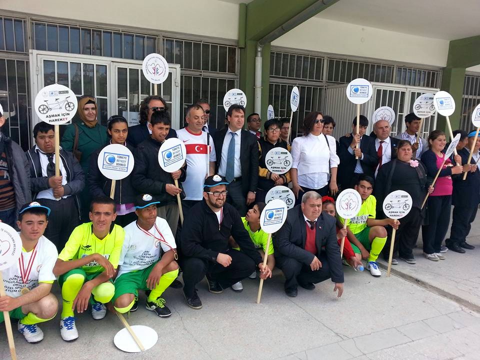 AŞMAK İÇİN HAREK( ET) BİSİKLET ETKİNLİĞİ