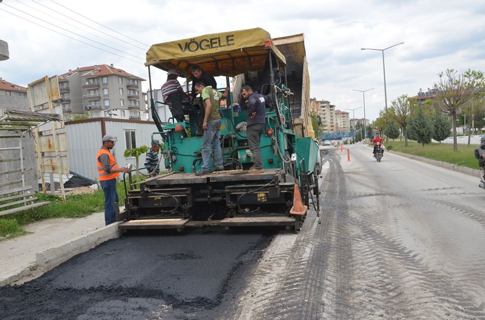 Hastane Yoluna Kaldırım Yapılıyor
