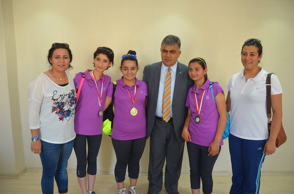 Madalya Sevinçlerine Ortak Oldu