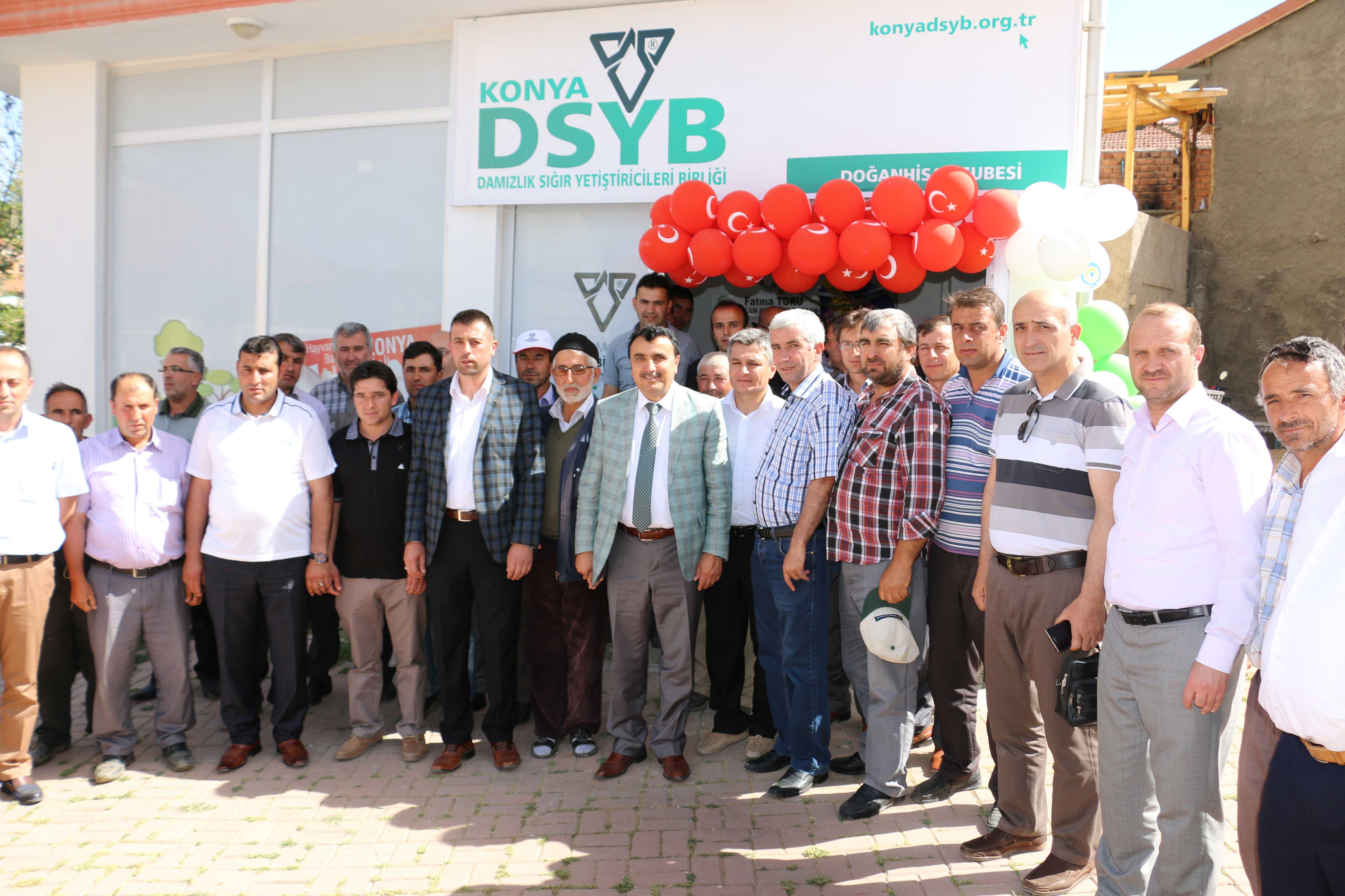 Bir Günde İki Açılış