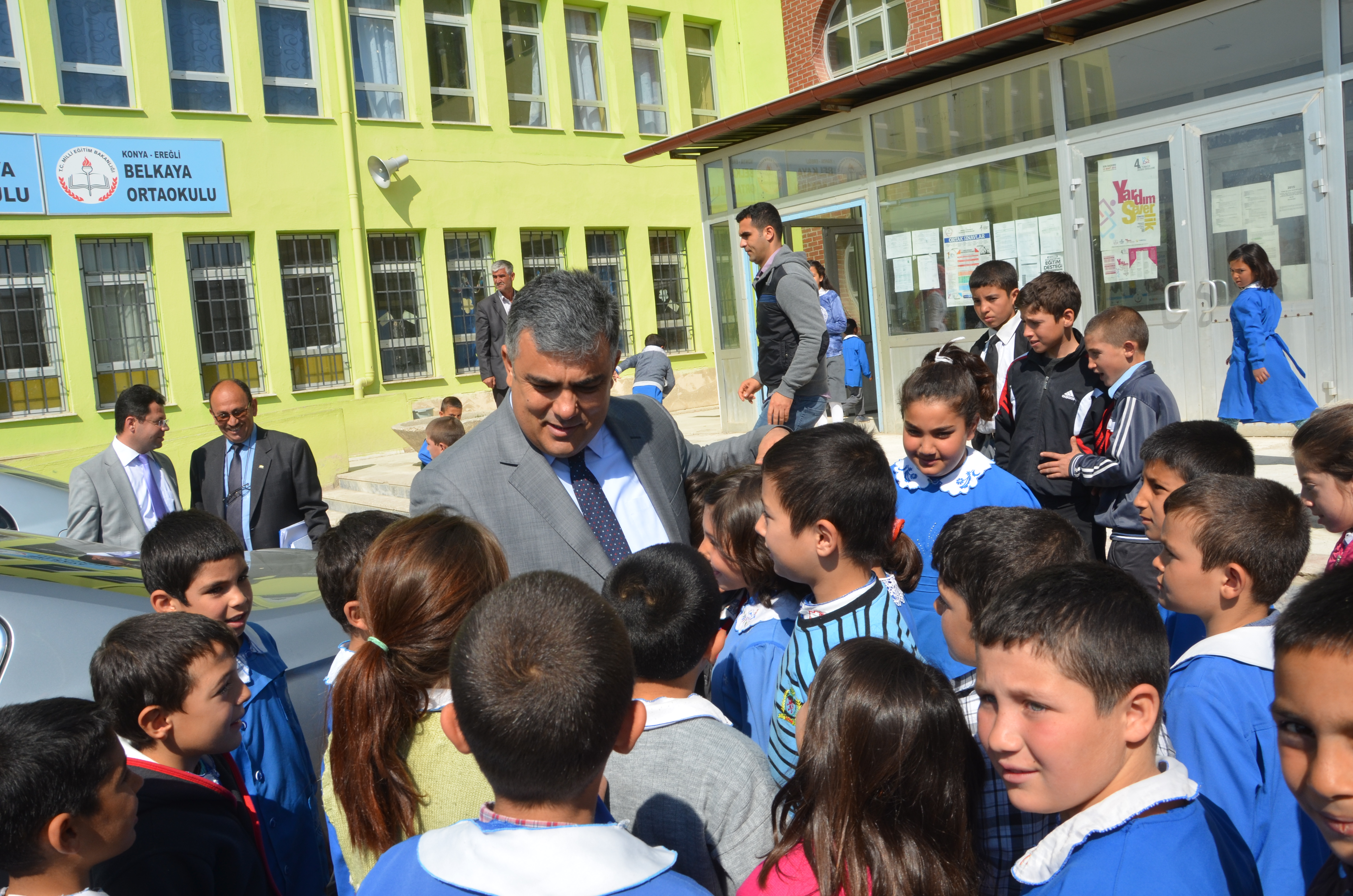 Özgüven’den Öğrencilere “İyi Tatiller”