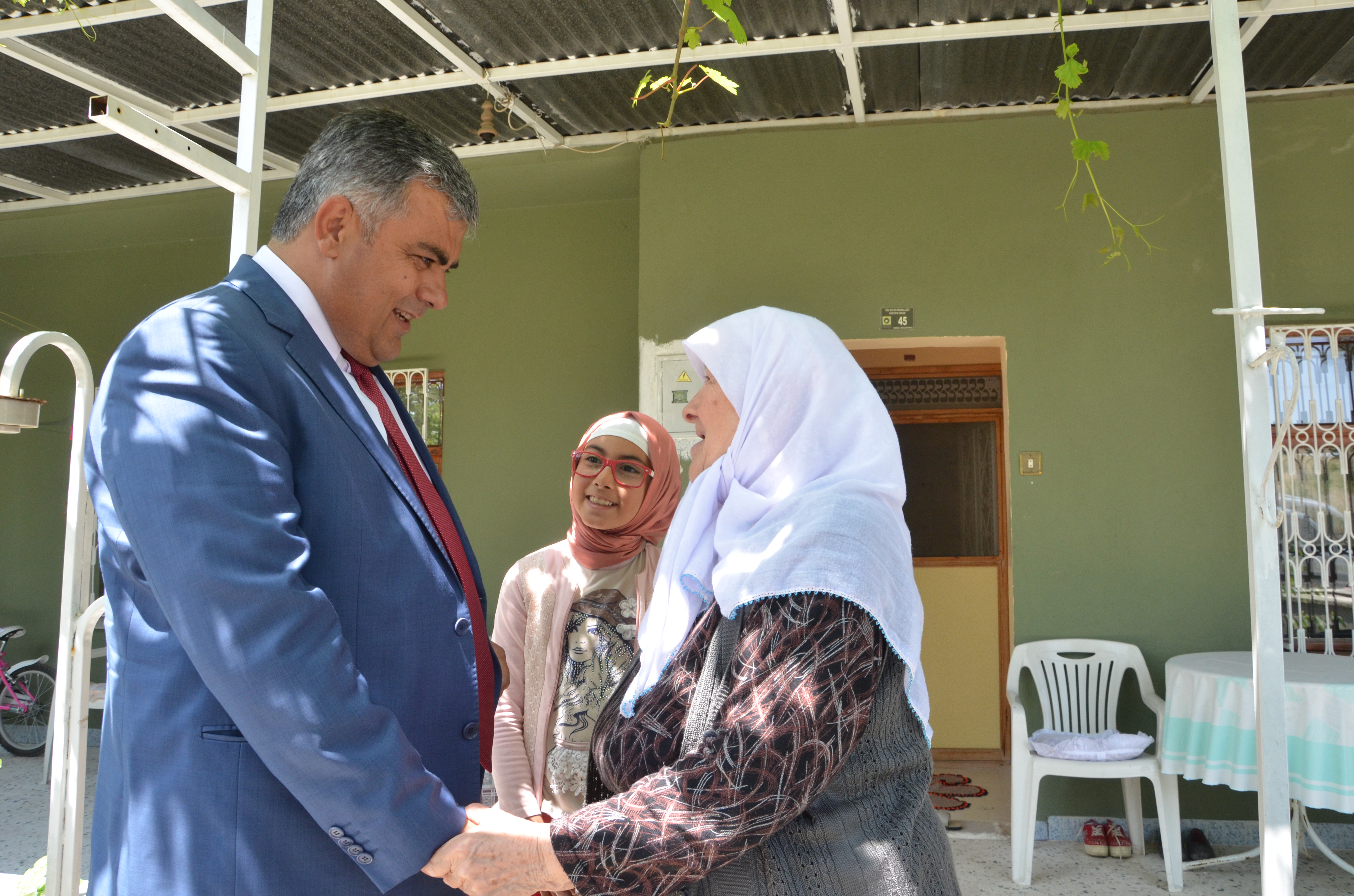 Moral Verdi Hayır Duası Aldı