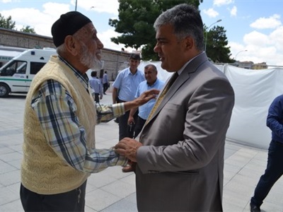 Özgüven’den Babalar Günü Mesajı: