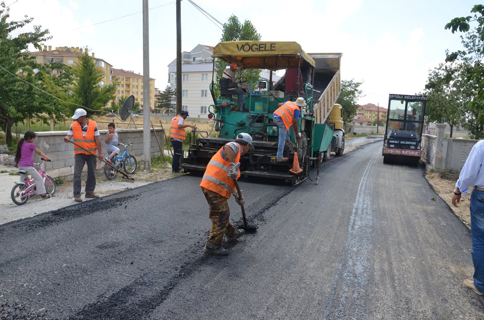 Asfaltta Dur Durak Yok