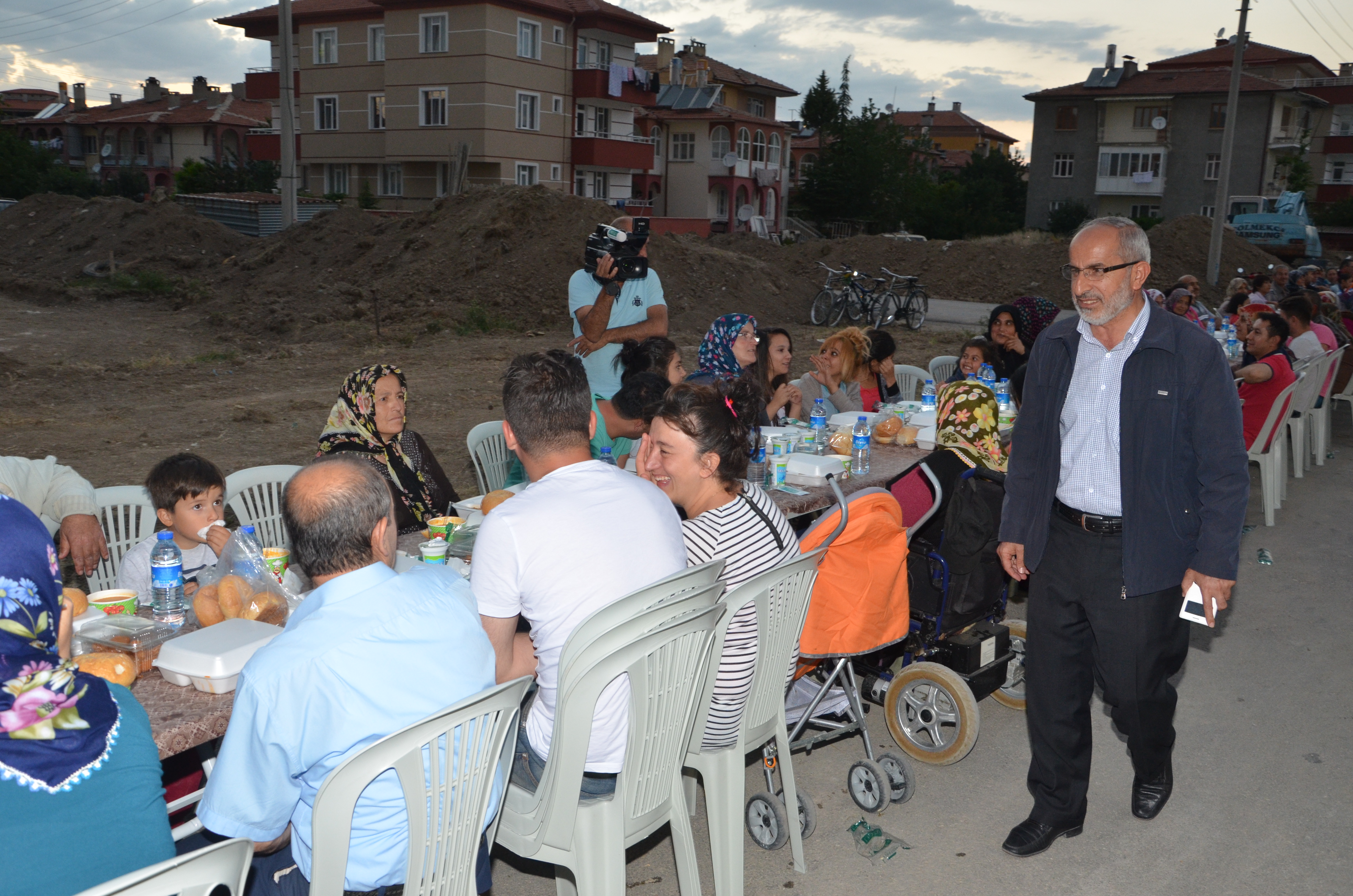 İftar Sofraları Hız Kesmiyor