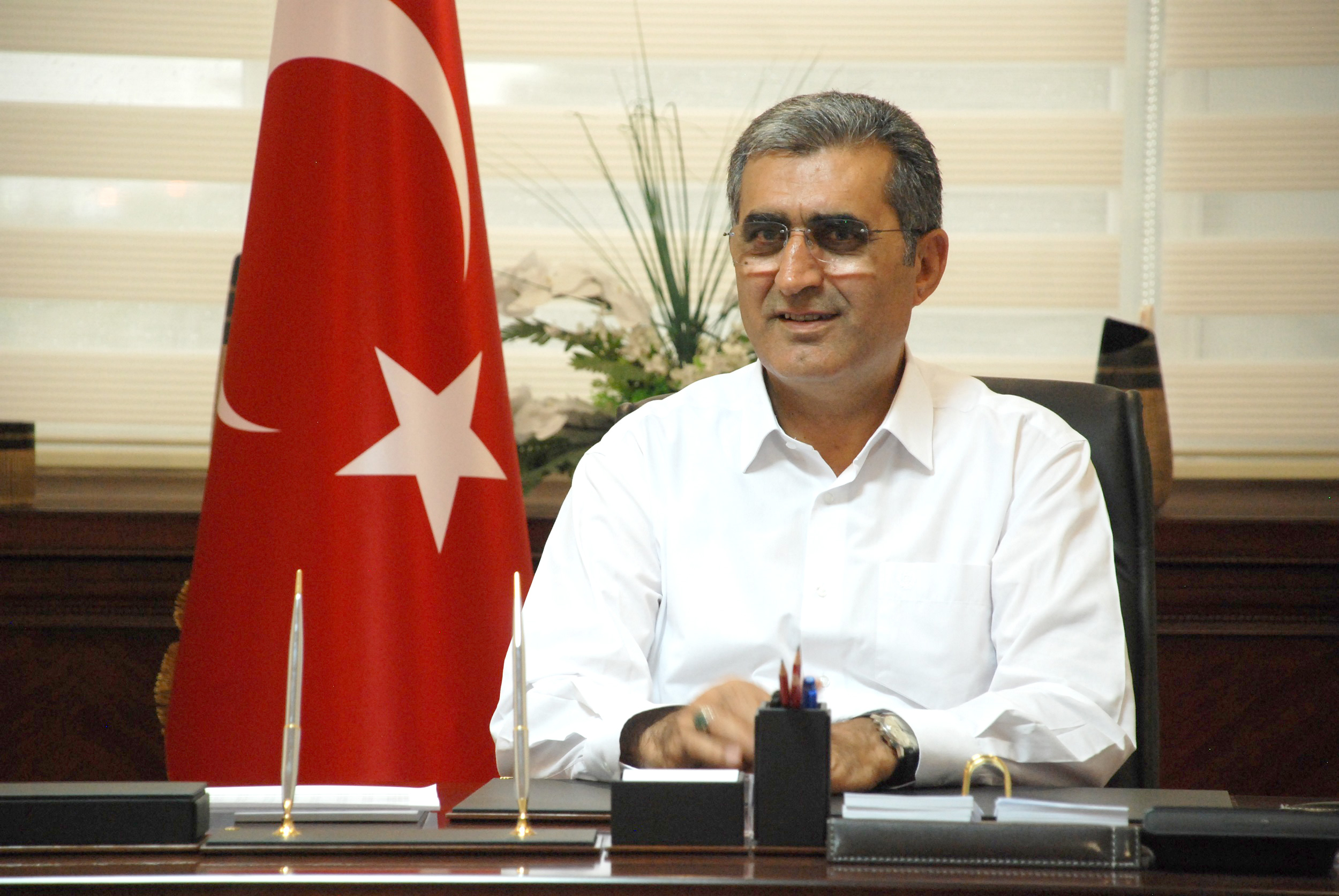 Ak Parti Karaman Milletvekili Recep Konuk; Kazandırılan her eser, elde edilen her kazanım milletimizin gelecek bayramları eli geniş, gönlü ferah geçirmesinin teminatıdır