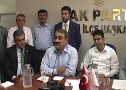AK PARTİ İLÇE TEŞKİLATINDA PARTİLİLER BAYRAMLAŞTI