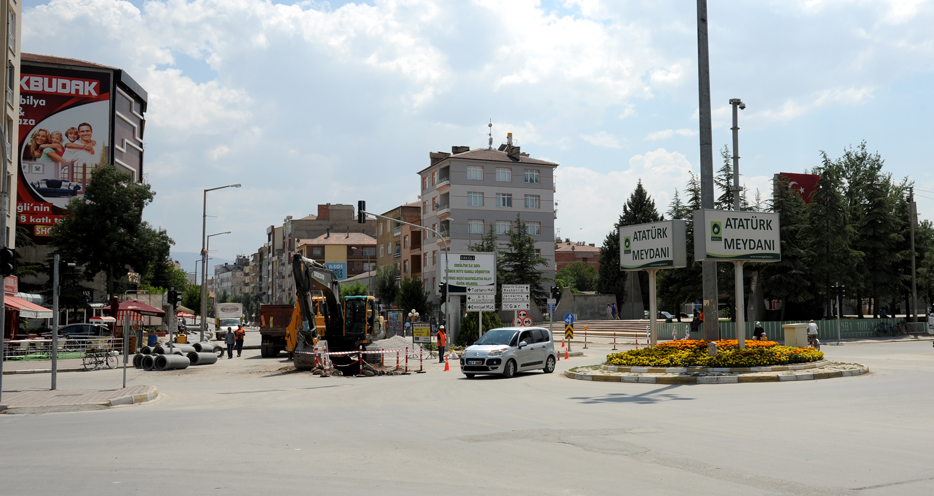 Ereğli’ye Yakışan Caddeler Yapılıyor