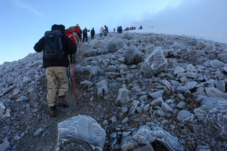 Gaziler Aydos’a Tırmanacak