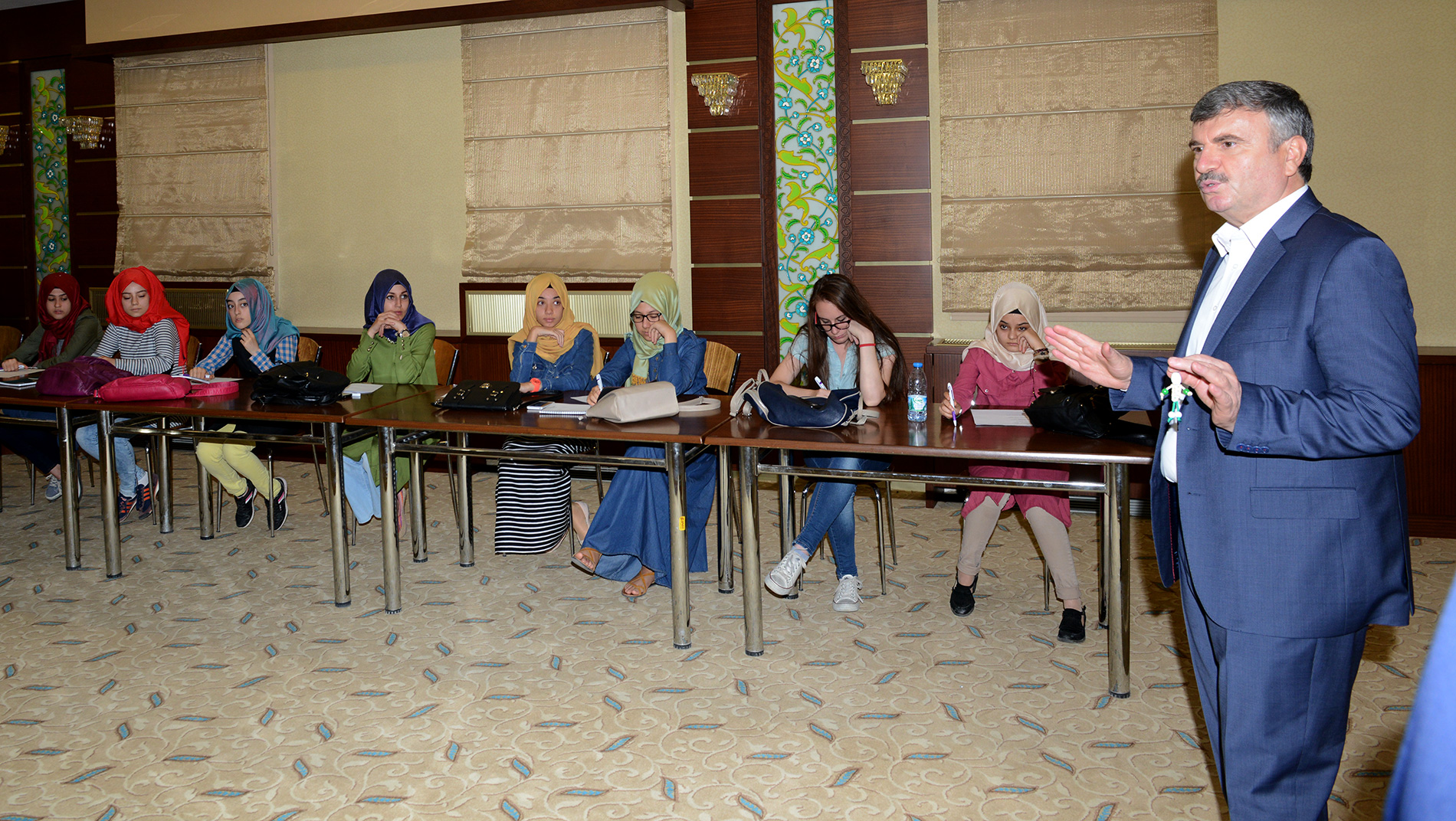 KADEM Toplumun Her Kesimine Ulaşıyor