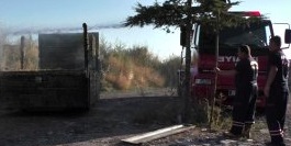 Yanan Kamyonunu İtfaiyeye Sürdü