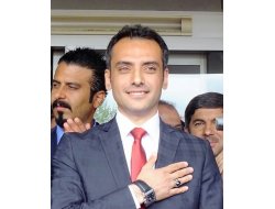 Nas, Adaylık Başvurusunda Bulundu