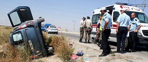 Kamyonet’in yoldan çıkması sonucu: 1'i Ağır 5 kişi yaralandı