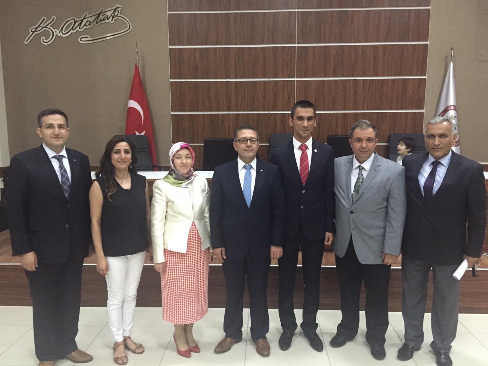 Konya Eczacılar Odasında  Ecz. Cemil Karakap güven tazeledi.