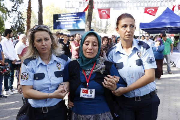 Şehit Polis Antalya’da Dualar Eşliğinde Toprağa Verildi