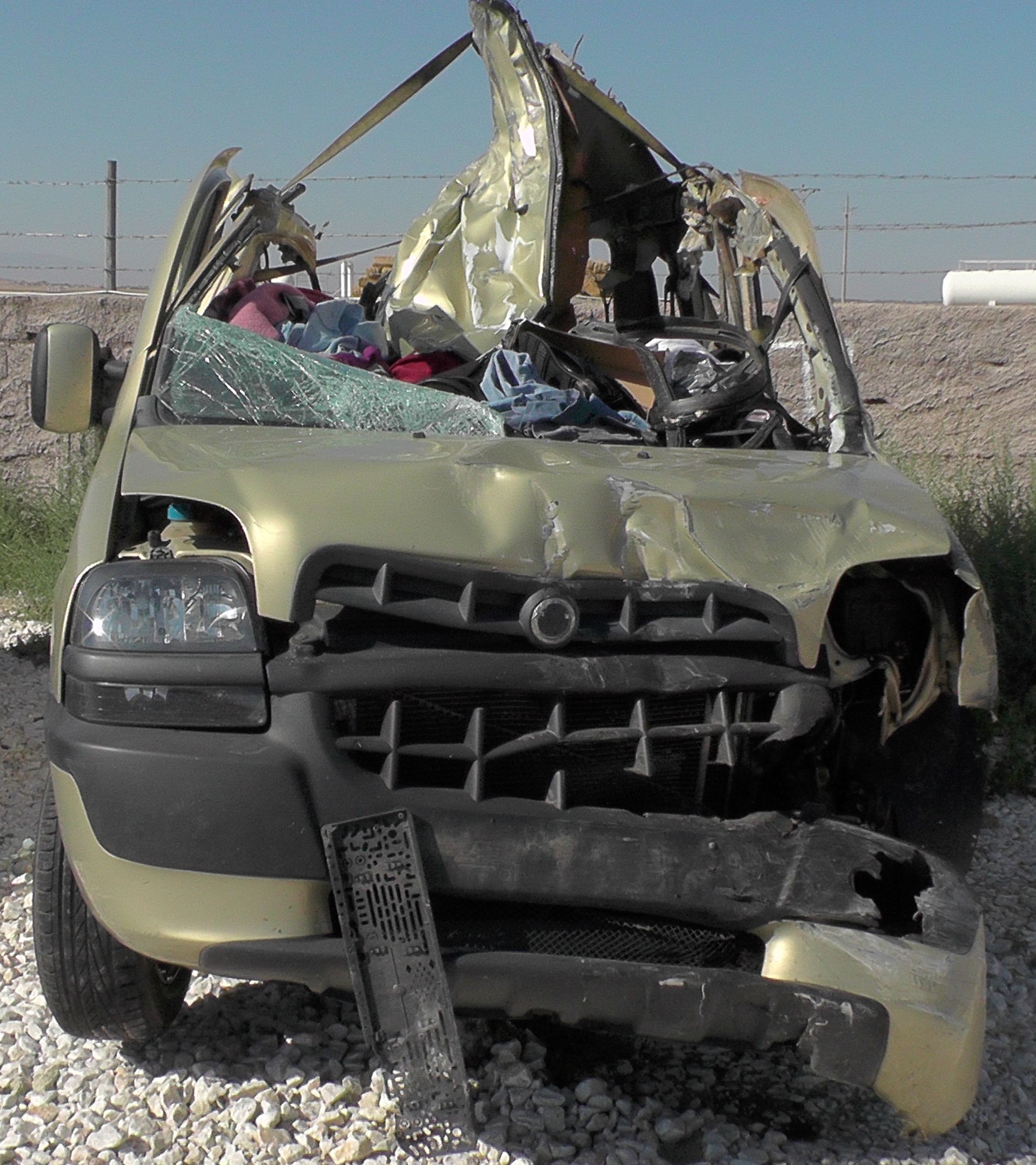 Katliam gibi kaza 8 çocuk 13 ölü 1 yaralı