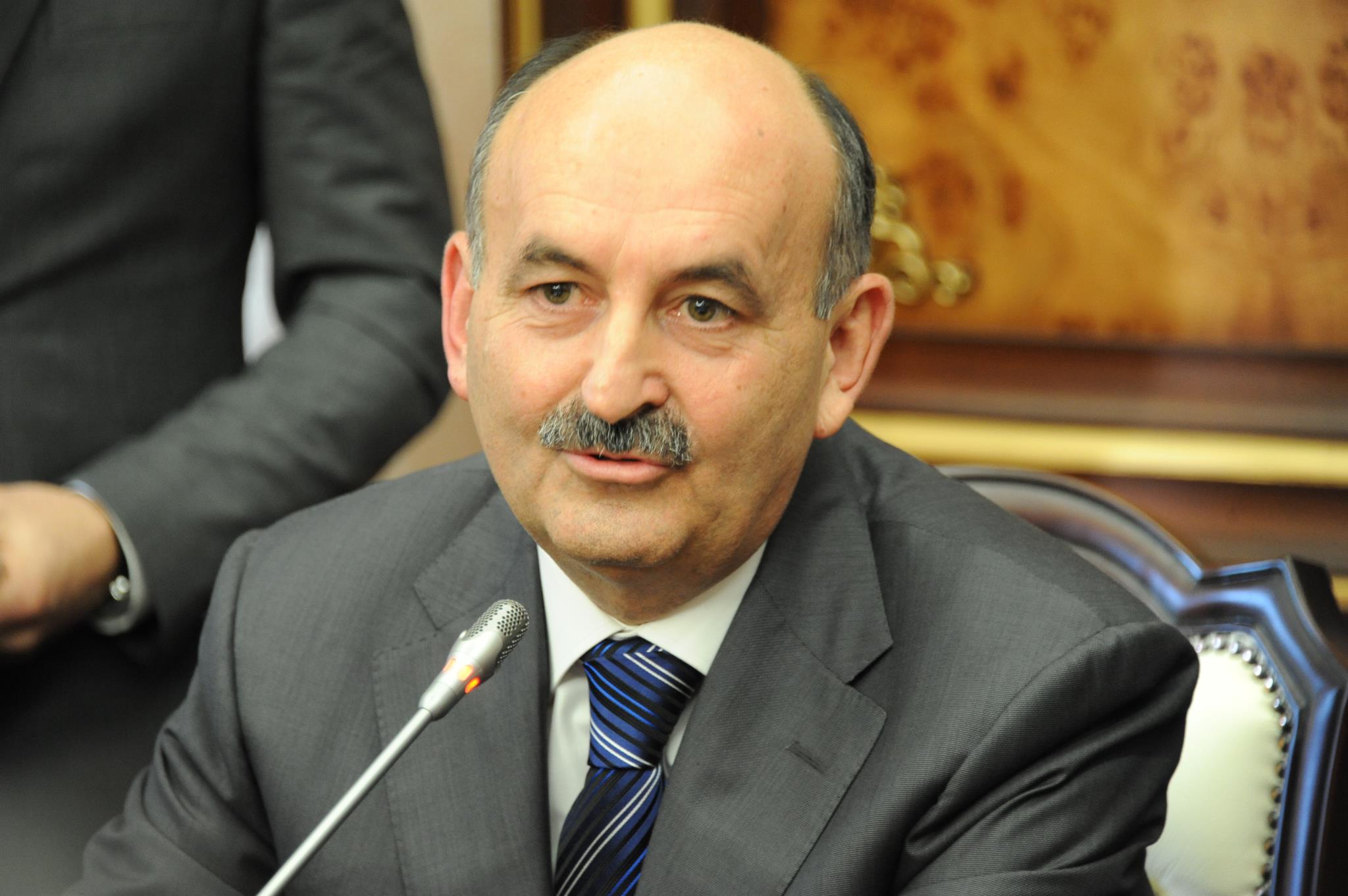 Kantinlere gazlı içecek ve cips yasağı geliyor