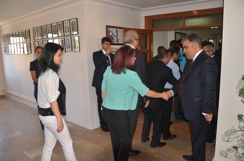 Başkan Özgüven Personelle Bayramlaştı