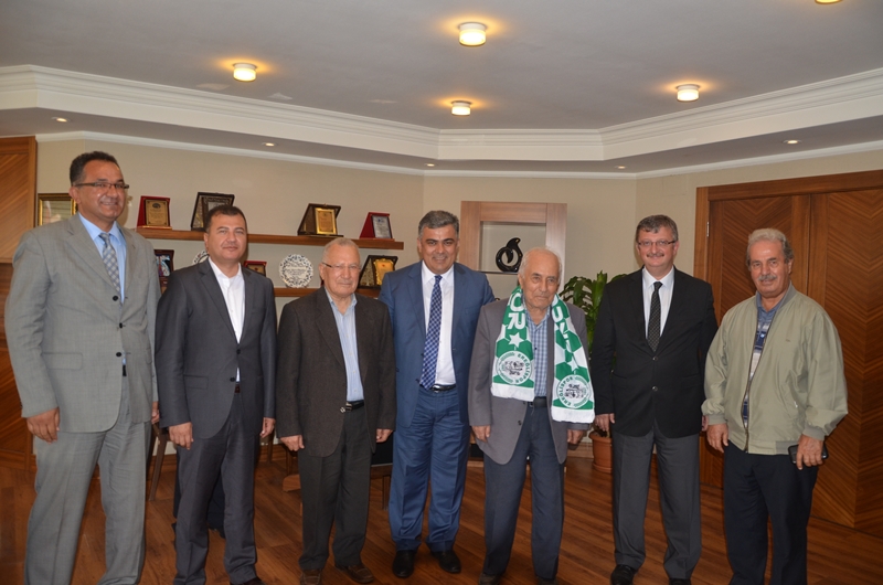 Hayırsever İşadamı Abdullah Özdoğan Başkan Özgüven’i Ziyaret Etti