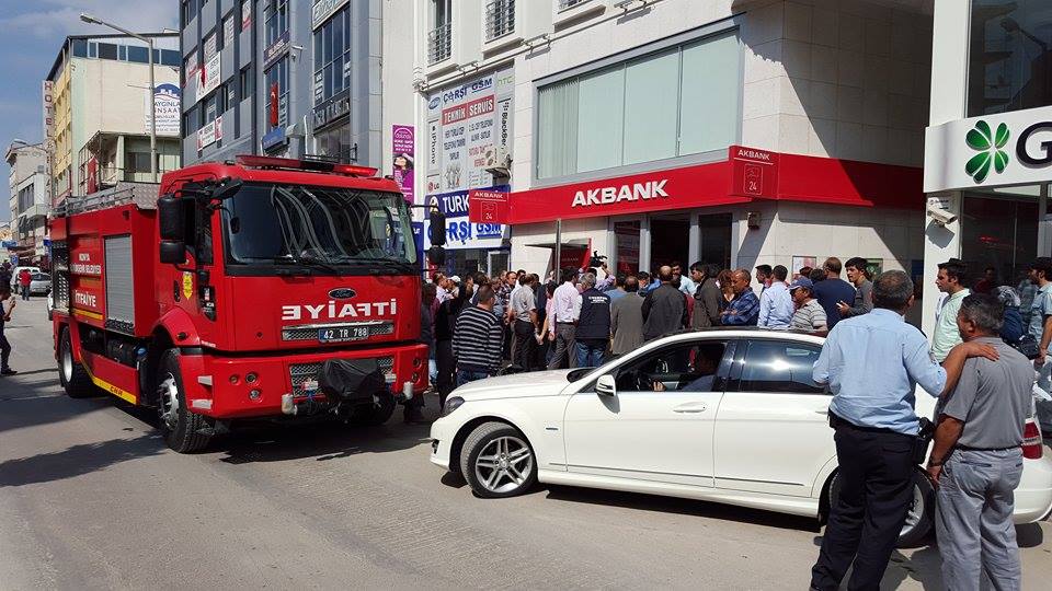 EREĞLİ AKBANK ŞUBESİNDE YANGIN