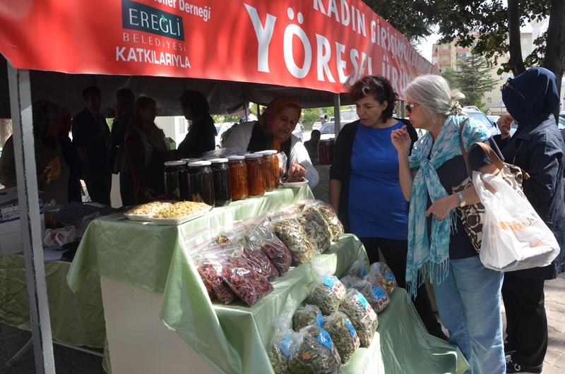 Yöresel Ürün Satış Standı Açıldı