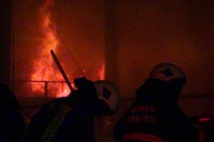 Kereste Fabrikasında Çıkan Yangın Korkuttu