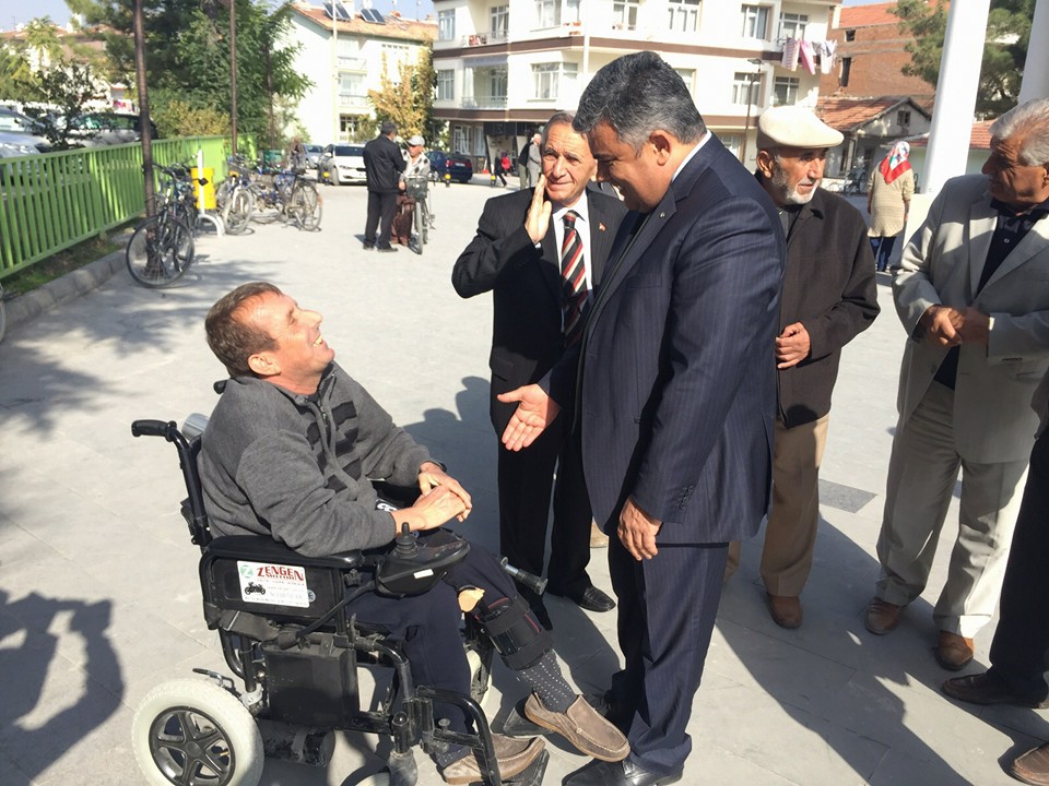 HALKIN GÖNLÜNDEKİ BAŞKAN