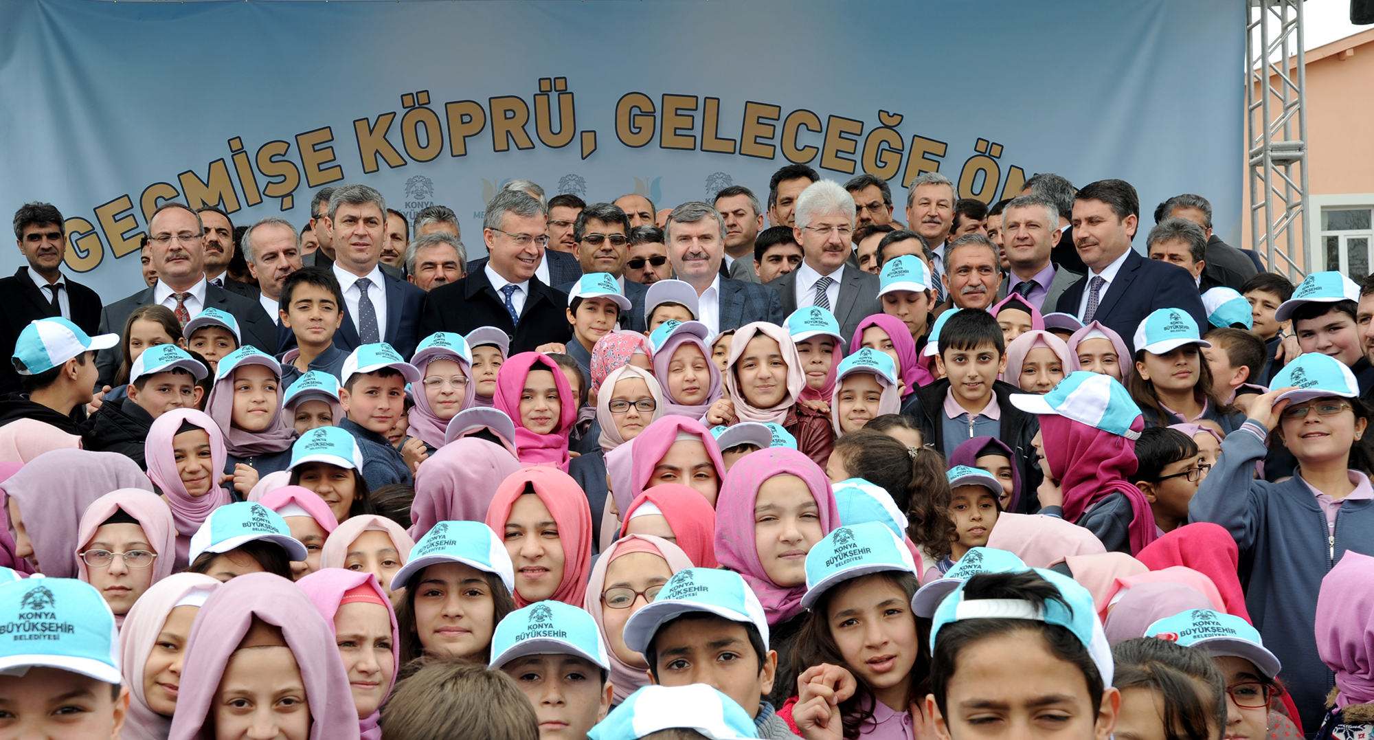 Büyükşehir’den Geleceğin “Bilge”lerine Destek