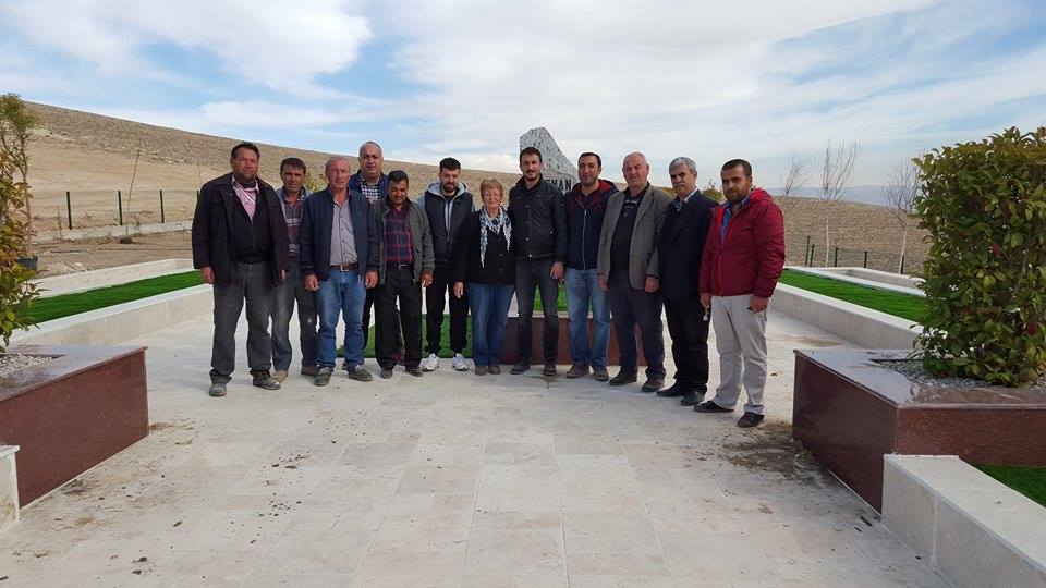 EFSANA BAŞKAN KENAN AKPINAR’A VEFA ÖRNEĞİ