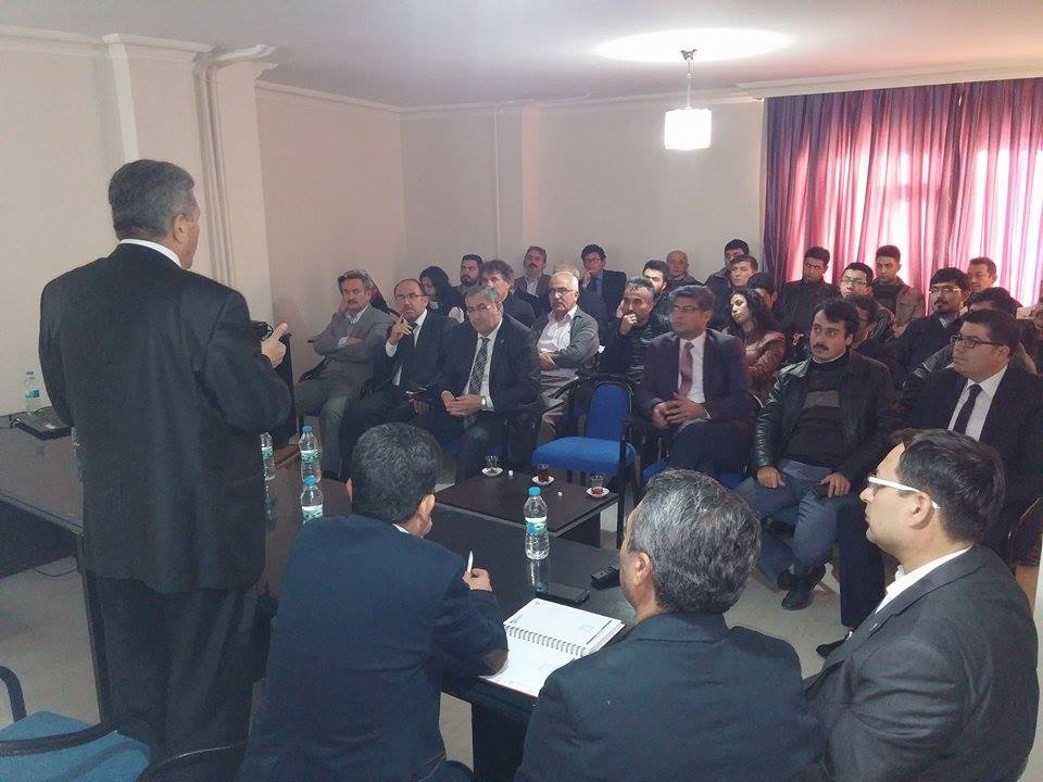 MUHASEBİCİLER E FATURA VE E DEFTER KONUSUNDA BİLGİLENDİRİLDİ