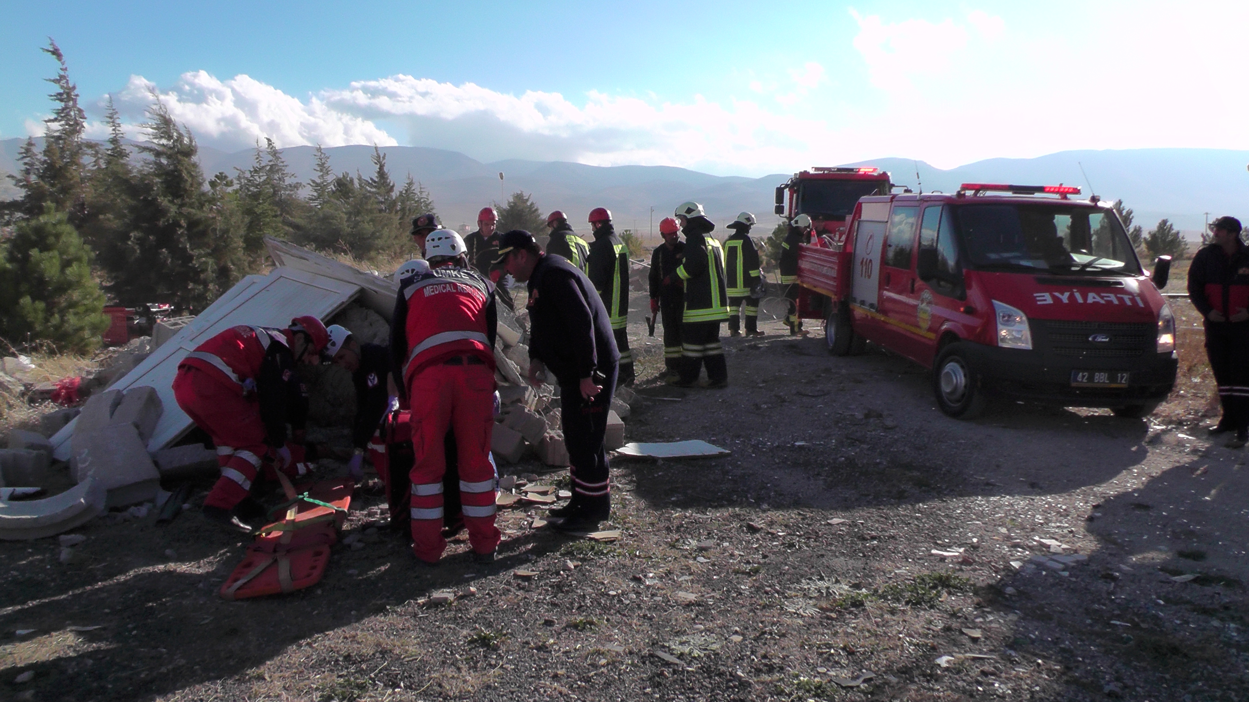 UMKE'den gerçeği aratmayan tatbikat