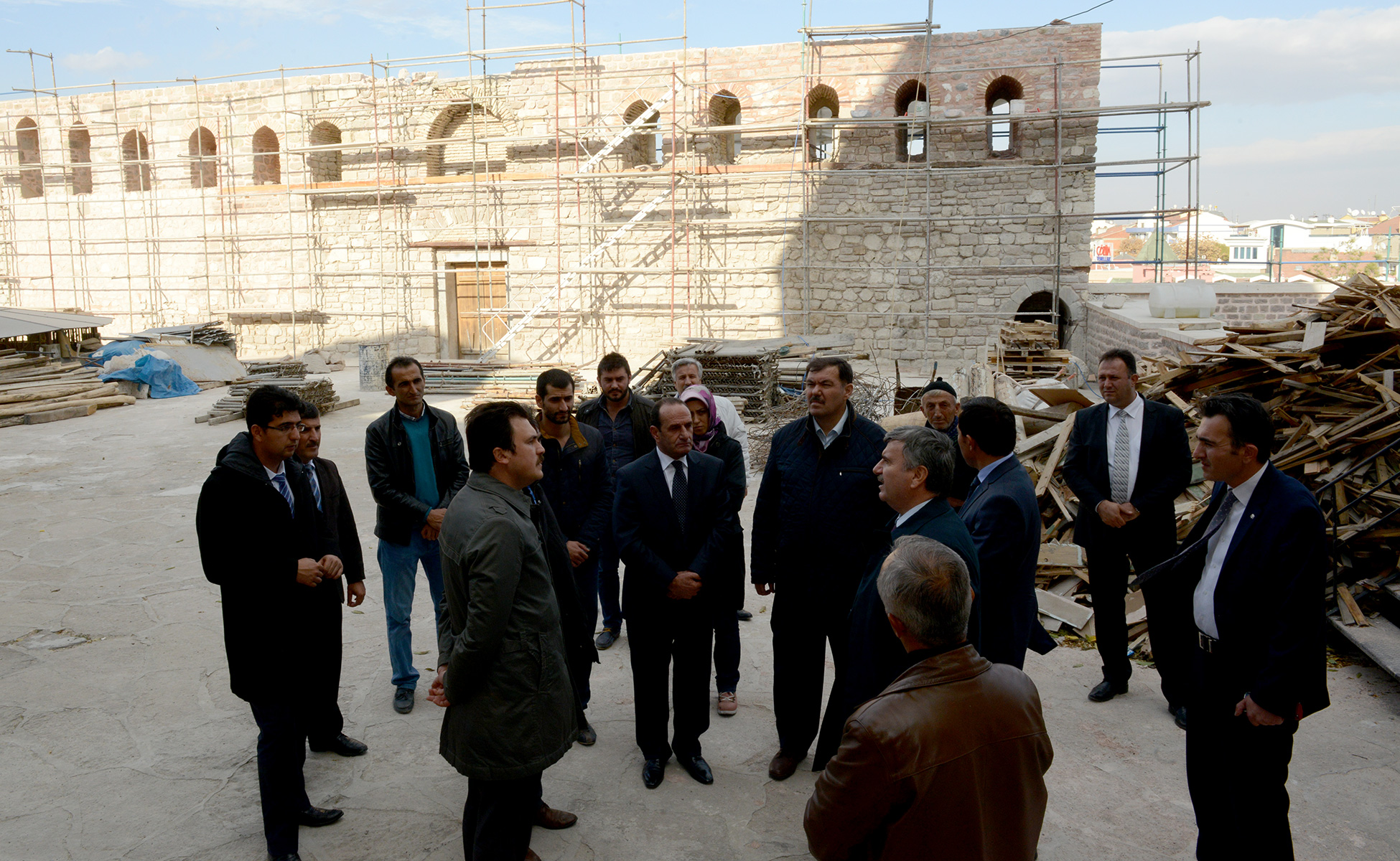 Başkan Akyürek Alaaddin Camii’nde İncelemelerde Bulundu