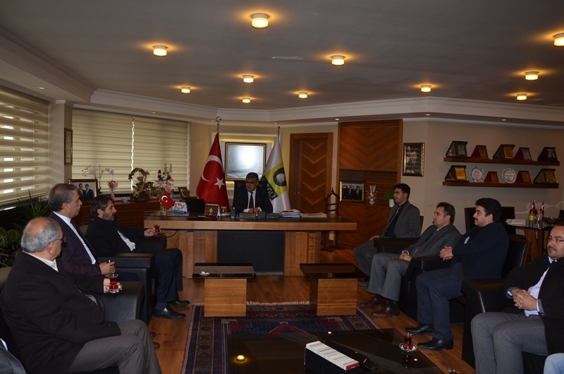 AK Parti İl Yönetiminden Özgüven'e Teşekkür Ziyareti