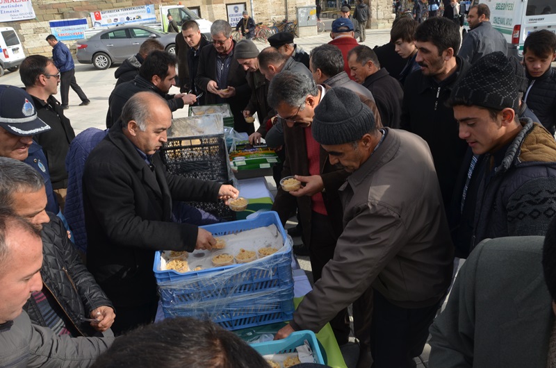 Yağmur ve Kar Duası Sonrası Belediyeden Helva İkramı