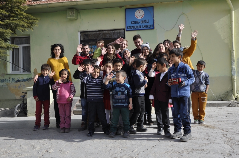 KU GÖNÜLLÜLERİ YENİ YIL DİLEĞİNİ GERÇEKLEŞTİRDİ