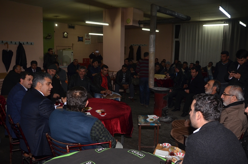 Özgüven Mahallelerde